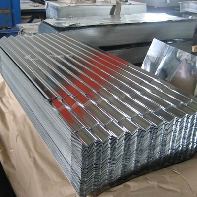 ISO9001 1.2m m galvanizó el panel acanalado de acero del tejado