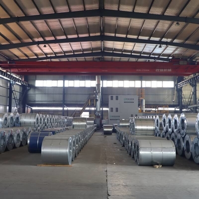 La bobina de acero laminada en caliente 4m m de Z275 Aluzinc que GL cubren con cinc la bobina revestida RAL colorea 3-5 toneladas