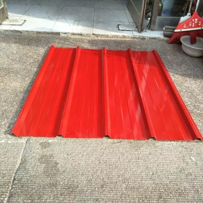 El color Z275-Z600 cubrió cubrir la hoja 0,3--los paneles acanalados rojos del tejado de 1.0m m