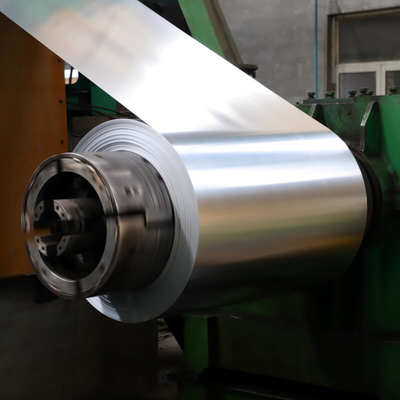 Z180 laminó la bobina de acero galvanizada los 0.9m