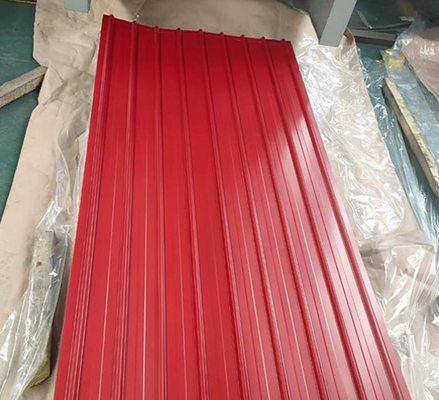 El color constructivo Z30 cubrió los paneles rojos del tejado del metal de la hoja SGCC 7-30um de la techumbre