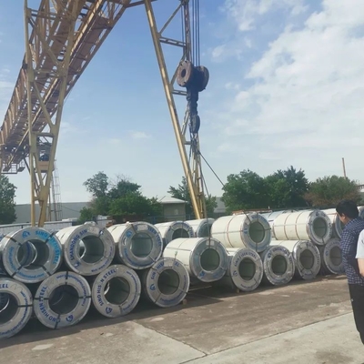 La bobina de acero galvanizada sumergida caliente Z275 de DX51D galvanizó G90 de acero